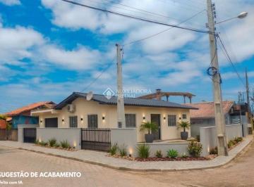 Casa · 92m² · 3 Quartos · 2 Vagas · Casa com 3 Dormitórios A 20 Metros da Lagoa | Guaiúba, Imbituba SC