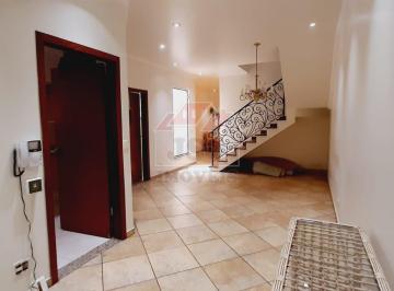 Casa · 221m² · 3 Quartos · 4 Vagas · Sobrado no bairro Olímpico - São Caetano do Sul, SP
