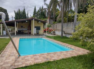 Rural · 200m² · 4 Quartos · 5 Vagas · Chácara no bairro Sebandilha - Mairinque, SP