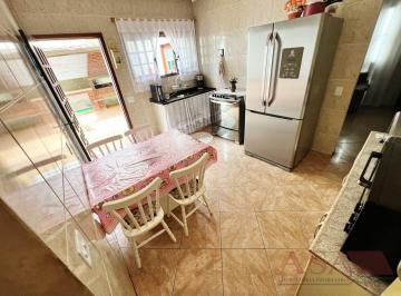 Casa · 201m² · 4 Quartos · 4 Vagas · Casa em Vila Natal - Mogi das Cruzes