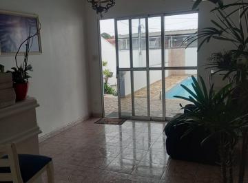 Casa · 213m² · 4 Quartos · 2 Vagas · Casa em Conjunto Habitacional São Sebastião  -  Mogi das Cruzes