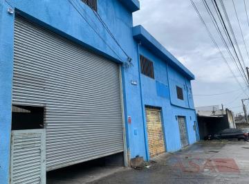 Comercial · 857m² · Alugue Galpão Amplo na Vila Suissa em Mogi das Cruzes