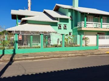606347_i9EC5h399M3c45t68v_60634766854e7d060fb.jpg · Casa à venda com 5 dormitórios em Capão Novo à 400m da praia