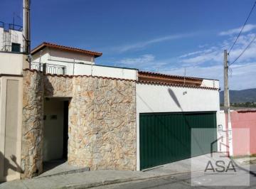 Casa · 465m² · 3 Quartos · 4 Vagas · Compre Casa ampla em Vila Suissa  -  Mogi das Cruzes