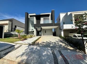 Casa · 243m² · 3 Quartos · 4 Vagas · Casa de Condomínio em Jardim Sao Pedro - Mogi das Cruzes