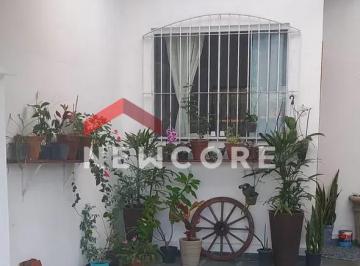 Casa · 124m² · 2 Quartos · 2 Vagas · Casa em  Rua José Bettoni - Vila Naly - Caçapava/SP