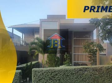 Casa · 250m² · 5 Quartos · 2 Vagas · Casa em Condomínio de Luxo no Antares - Maceió,
