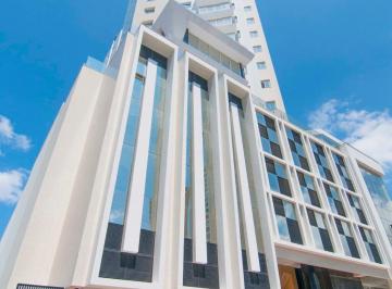Fachada · Loft à venda em Balneário Camboriú, Centro, com 4 quartos, 153,46m²