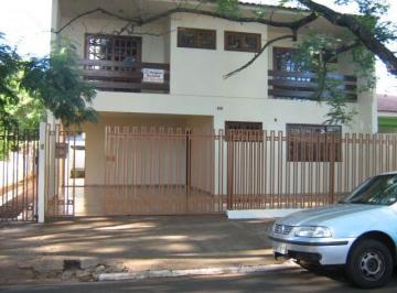 Casa · 200m² · 4 Quartos · 2 Vagas · VENDA | Sobrado, com 4 dormitórios em Zona 07, Maringá