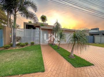 Casa · 242m² · 3 Quartos · 4 Vagas · VENDA | Casa, com 3 dormitórios em Jardim América, Dourados