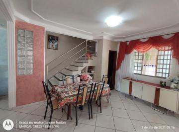 Casa · 4 Quartos · 2 Vagas · VENDA | Sobrado, com 4 dormitórios em Vila Morangueira, Maringá