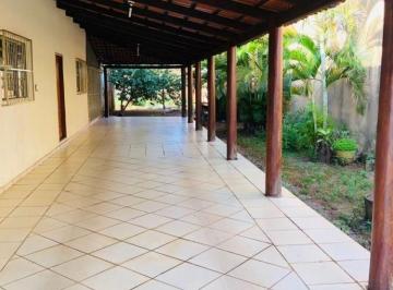 Casa · 350m² · 3 Quartos · 6 Vagas · VENDA | Casa, com 3 dormitórios em Parque Industrial João Braz, Goiânia