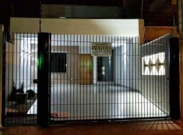 Casa · 148m² · 3 Quartos · 2 Vagas · VENDA | Sobrado, com 3 dormitórios em JD ITÁLIA, MARINGÁ