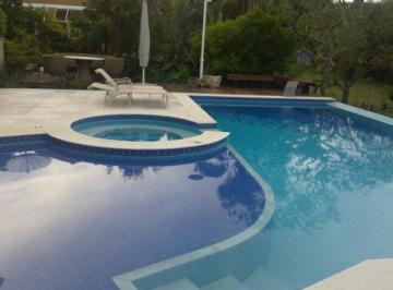 94c33092a3dec679f6ab50881c3c9193104af2a0 · Casa  Alto  Padrao  Condominio Chamonix
