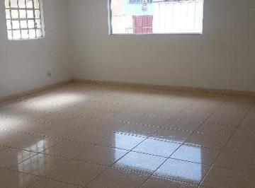 7422a1d265dbc9fe10ae2e46c746d23c34128cb6 · Casa Comercial / Centro