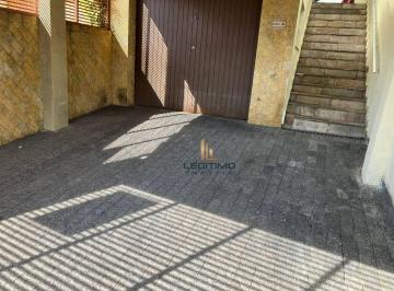 9d1e085620d8127ce1d7e465a7577f2c198fd9cd · Casa à venda no Imirim com 3 dormitórios, 1 suíte, quintal, churrasqueira, 4 vagas e fácil acesso às