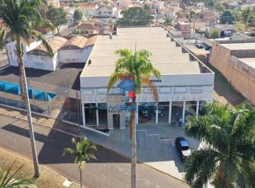 Comercial · 1670m² · Galpão para alugar em Jaboticabal, Centro, com 1670 m²