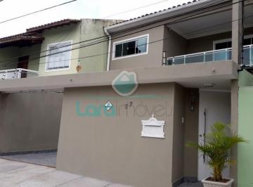 Casa · 300m² · 4 Quartos · 2 Vagas · Casa Duplex em Granja dos Cavaleiros - Macaé, RJ