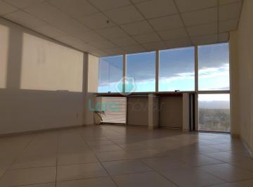 Comercial · 30m² · 1 Vaga · Sala em Imbetiba - Macaé, RJ