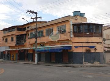 Casa · 230m² · 4 Quartos · Prédio Inteiro em Visconde de Araújo - Macaé, RJ