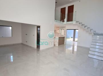 Casa · 240m² · 4 Quartos · 2 Vagas · Casa de Condominio em Lagoa - Macaé, RJ