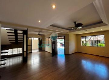 Casa · 233m² · 3 Quartos · 2 Vagas · Casa de Condominio em Riviera Fluminense - Macaé, RJ