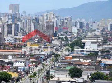 Casa · 120m² · 3 Quartos · 1 Vaga · Sobrado em  Rua Custódio Mesquita - Solemar - Praia Grande/SP