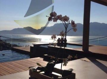 Casa · 1500m² · 6 Quartos · 6 Vagas · Casa Sobrado de Condominio em Vila  -  Ilhabela