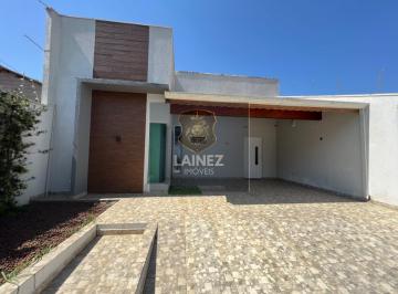 Casa · 250m² · 3 Quartos · 4 Vagas · Casa em Centro - São Lourenço da Serra