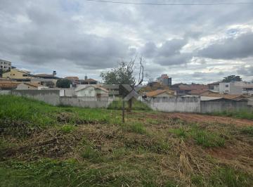 Terreno · 300m² · Terreno à venda - em Manoel Valinhas