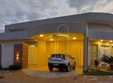 Casa · 205m² · 4 Quartos · 2 Vagas · Casa em Condomínio em Parque das Esmeraldas II - Marília, SP