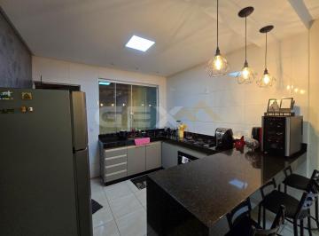 Apartamento · 70m² · 3 Quartos · 2 Vagas · Apartamento à venda no bairro São João de Deus, 3 quartos sendo 1 suíte.