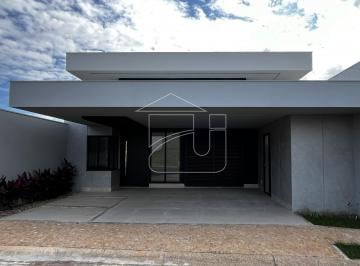 Casa · 250m² · 3 Quartos · 2 Vagas · Casa em Condomínio em Lácio - Marília, SP
