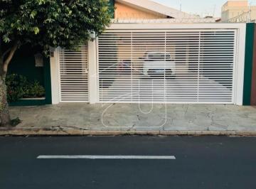Casa · 322m² · 4 Quartos · 4 Vagas · Casa em Jardim Maria Izabel  -  Marília
