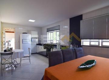 Casa · 140m² · 3 Quartos · 2 Vagas · Casa à Venda no Bairro Bela Vista em Divinópolis MG.