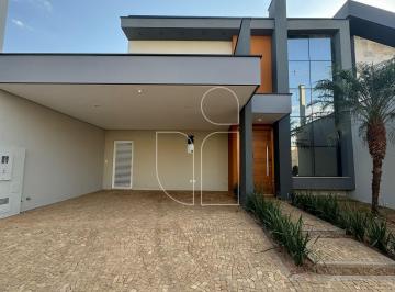 Casa · 250m² · 3 Quartos · 2 Vagas · Casa em Condomínio em Parque das Esmeraldas II - Marília, SP