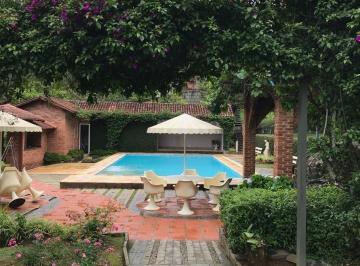 Rural · 611m² · 8 Quartos · Sítio em Varzea  -  Teresópolis