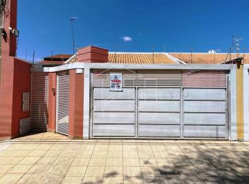 Casa · 157m² · 3 Quartos · 2 Vagas · Casa em Vila Romana  -  Marília