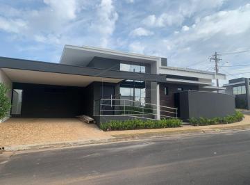 Casa · 208m² · 3 Quartos · 2 Vagas · Casa em Condomínio em Parque das Esmeraldas II - Marília, SP