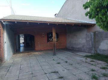 Casa · 200m² · 5 Quartos · 2 Vagas · Casa a venda proximo a lagoa do Violão!