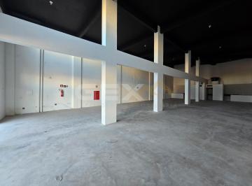 Comercial · 137m² · Loja à venda no bairro Bom Pastor, com cozinha e pé direito alto