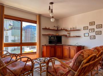 Apartamento · 153m² · 4 Quartos · 1 Vaga · Apartamento 04 dormitórios, sendo 1 suíte, mobiliado, próximo das 4 praças em To