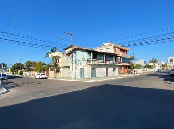 Casa · 200m² · 3 Quartos · 1 Vaga · Casa para Morar e ter comercio também junto, 3 dormitórios no Bairro Getúlio var