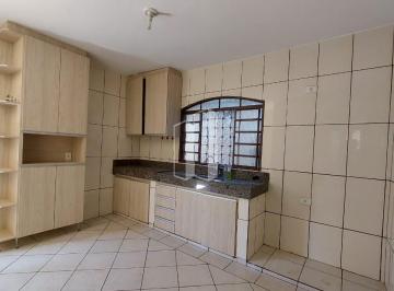 Casa · 111m² · 3 Quartos · 2 Vagas · Casa à venda em Vila Redenção, Goiânia: 111m², 3 quartos e suíte por R$380.000