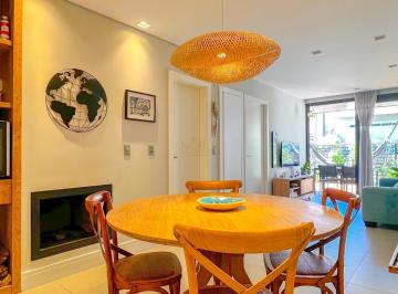 Apartamento · 82m² · 1 Quarto · 1 Vaga · Apartamento de 01 dormitório a uma quadra do Mar