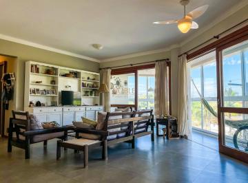 Apartamento · 131m² · 3 Quartos · 1 Vaga · Apartamento de 3 dormitórios, sendo 2 suítes