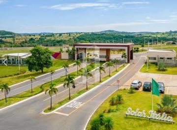 Casa · 300m² · Lote em Girassóis - Senador Canedo, GO