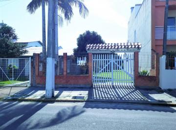 Casa · 10m² · 2 Quartos · 1 Vaga · Ótimo terreno em localização privilegiada em Torres!