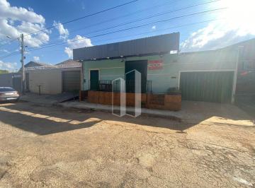 Casa · 384m² · 3 Quartos · 2 Vagas · Casa em Ilda, Aparecida de Goiânia: 3 Quartos, 1 Banheiro - R$ 270mil