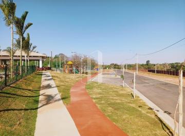 Casa · 181m² · Lote em Jardim Bela Morada - Aparecida de Goiânia, GO